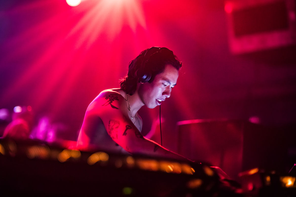 Loading... just a sec